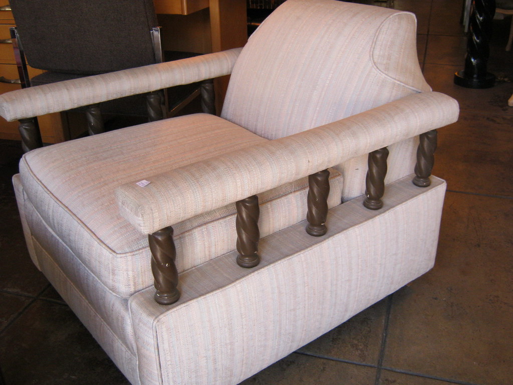 Mid- Century Club Chair | lacasavictoria | Flickr
