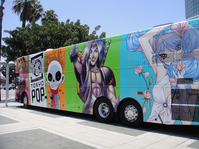 Anime Expo 2010 - LA - Tokyo Pop bus