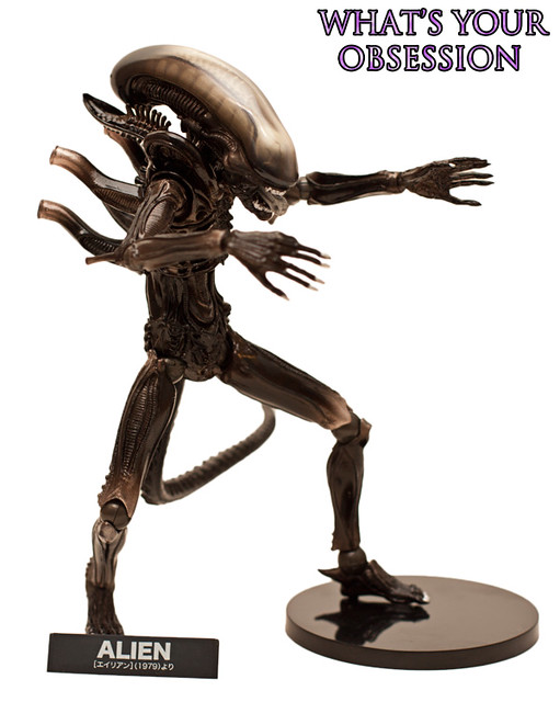 Revoltech Alien figures - 5