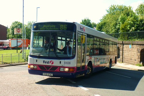 V135ESC First Leeds Scania L94UB  61036 | by Sharksmith