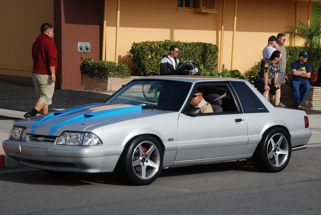 FORD MUSTANG 5.0 LX FOXBODY COUPE with '03/'04 SVT COBRA WHEELS.