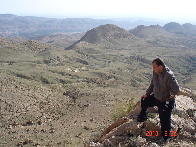 Ish n'Si Ahmed and Djebel el Fedj (background) as seen from Djebel el Louz قمة سي أحمد وجبل الفج