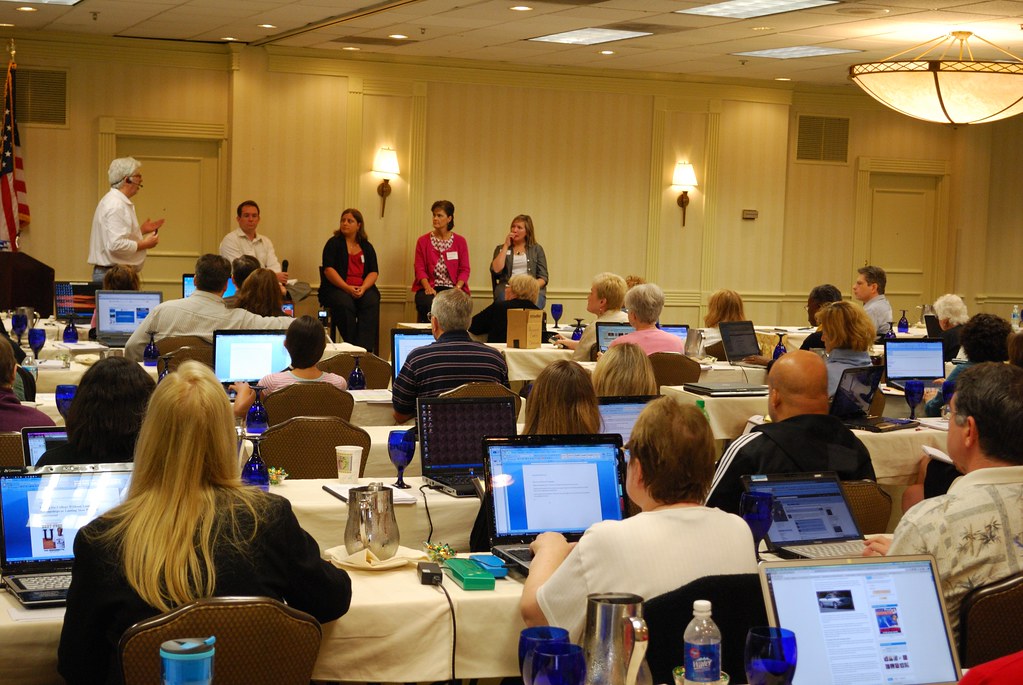 Keyword Research Panel at the Niche Affiliate Marketing System (NAMS) Workshop 4