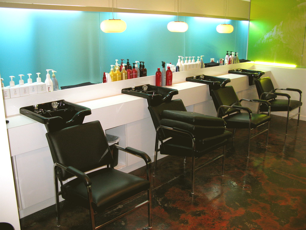 Gloss white hair wash stations, Salon | Man Woman Salon, Dow… | Flickr