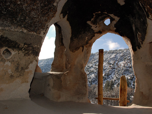 winter newmexico scenery pueblo canyon nativeamerican cave bandeliernationalmonument cavate