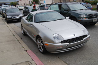Qvale Mangusta - right front 7/8, silver