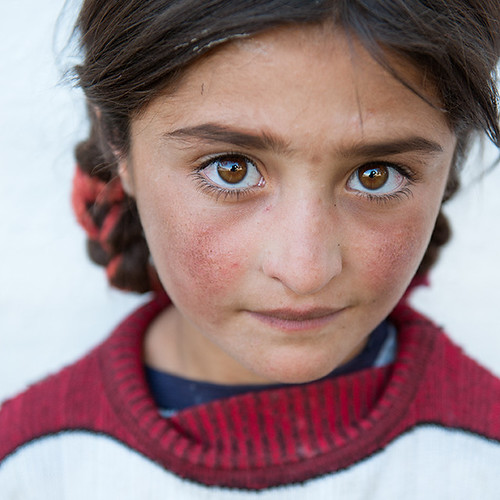 Tajikistan portrait | Young girl in the Wakhan Corridor | Olivier ...