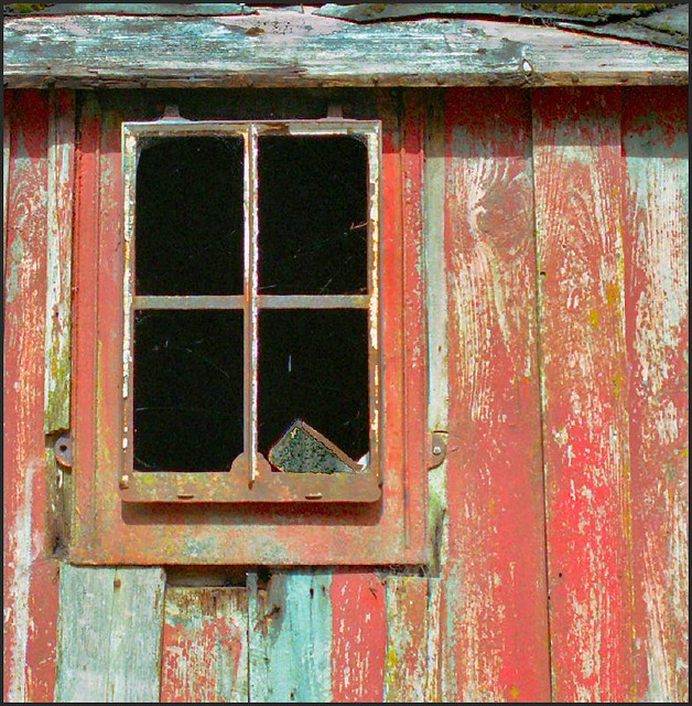 Red Shed, Incheril
