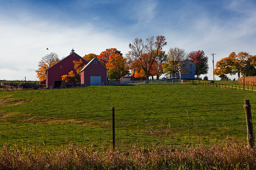 autumn fall barn illinois farm fallcolors il autumncolors northernillinois