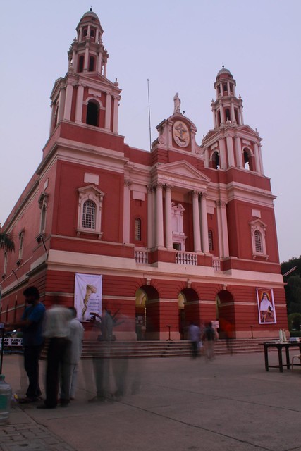 Church, Gol dakh khana