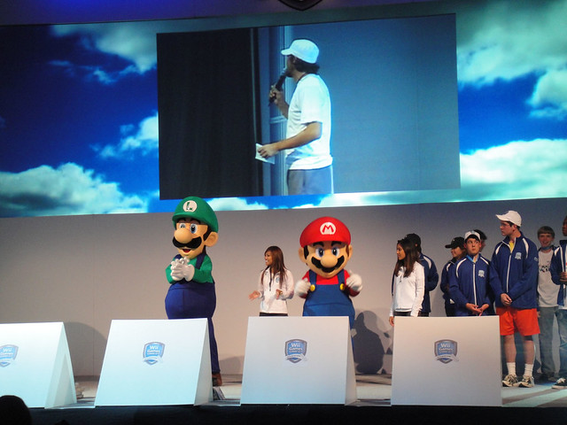 Wii Games Summer 2010 - Luigi and Mario