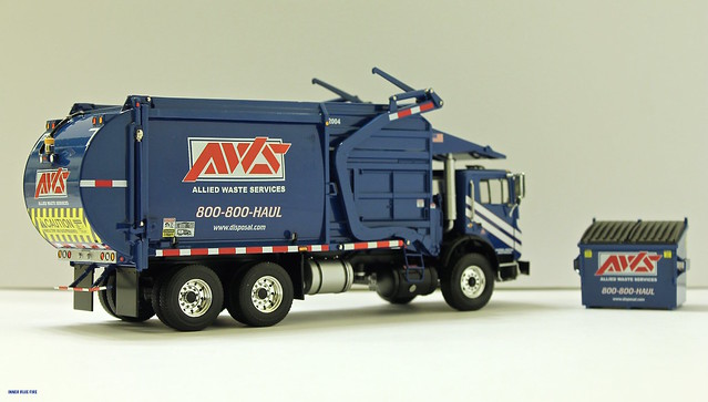 First Gear Allied Waste / Republic Services front load garbage truck.