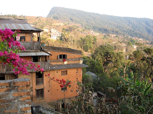nepal bandipur village mountains trafficfree newari theindiatree worldtrekker