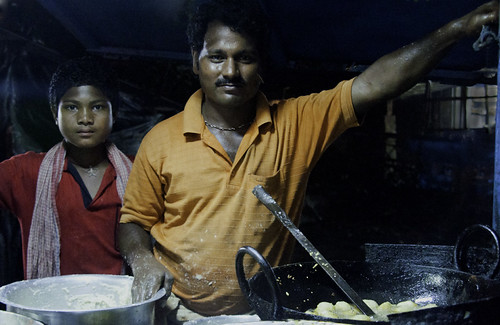 making pakoras | by naomipics