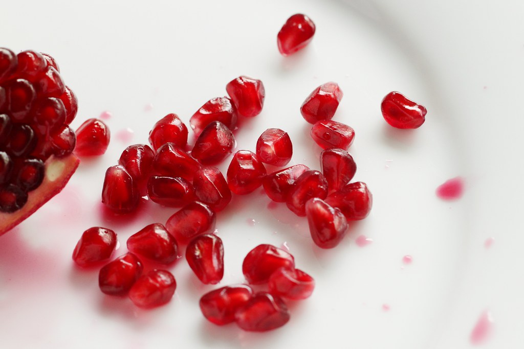 5 Best Substitutes for Pomegranate Seeds