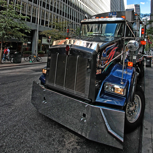 NYC ♥  american truck