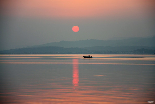 morning sea sun sunrise island boat aegean greece lesvos calmness kallonigulf apothikes nyfida