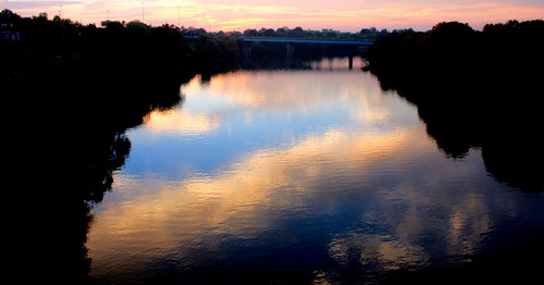 Cloudy Water by Kenny Shackleford, Montgomery, AL
<a href="http://bighugelabs.com/onblack.php?id=5180459007&size=large" rel="nofoll