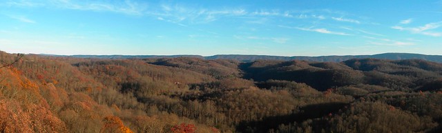 Virginia and West Virginia: View from Pinnacle Rock overlook