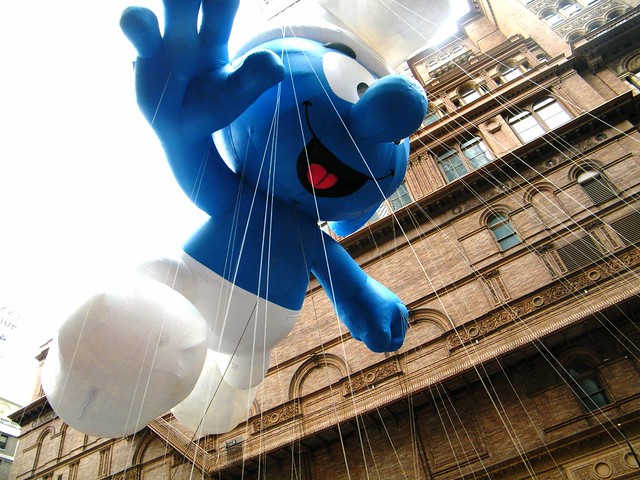 Smurf- Macy's 2010 Thanksgiving Day Parade