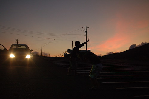 orange car silhouette japan sunrise tokyo earlymorning 東京 車 オレンジ k7 シルエット 日の出 八丈島 hachijoisland sigma30mmf14exdc 早朝 八重根 yaene