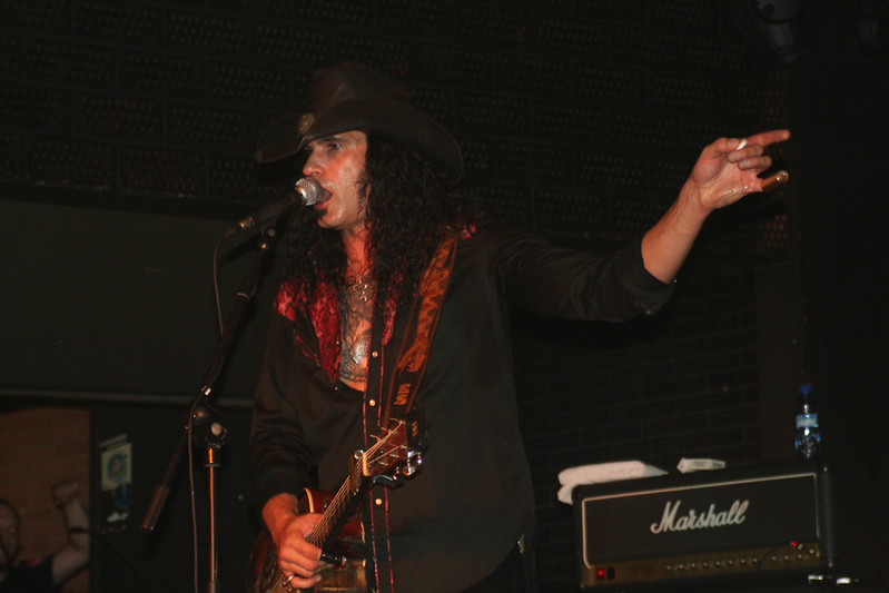 Eric Sardinas en la Sala Bikini (1/10/2010)