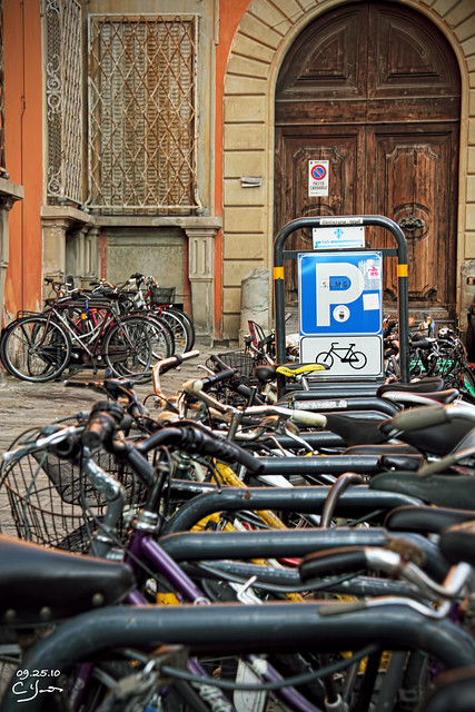 bicycle parking, Florence