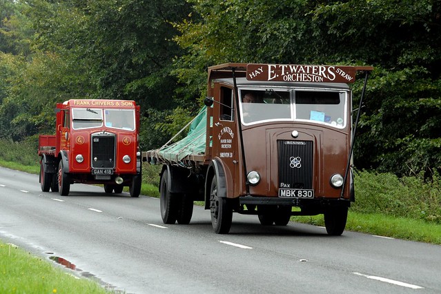 1955 Dennis Pax MBK830 and Albion Chieftain GAN418