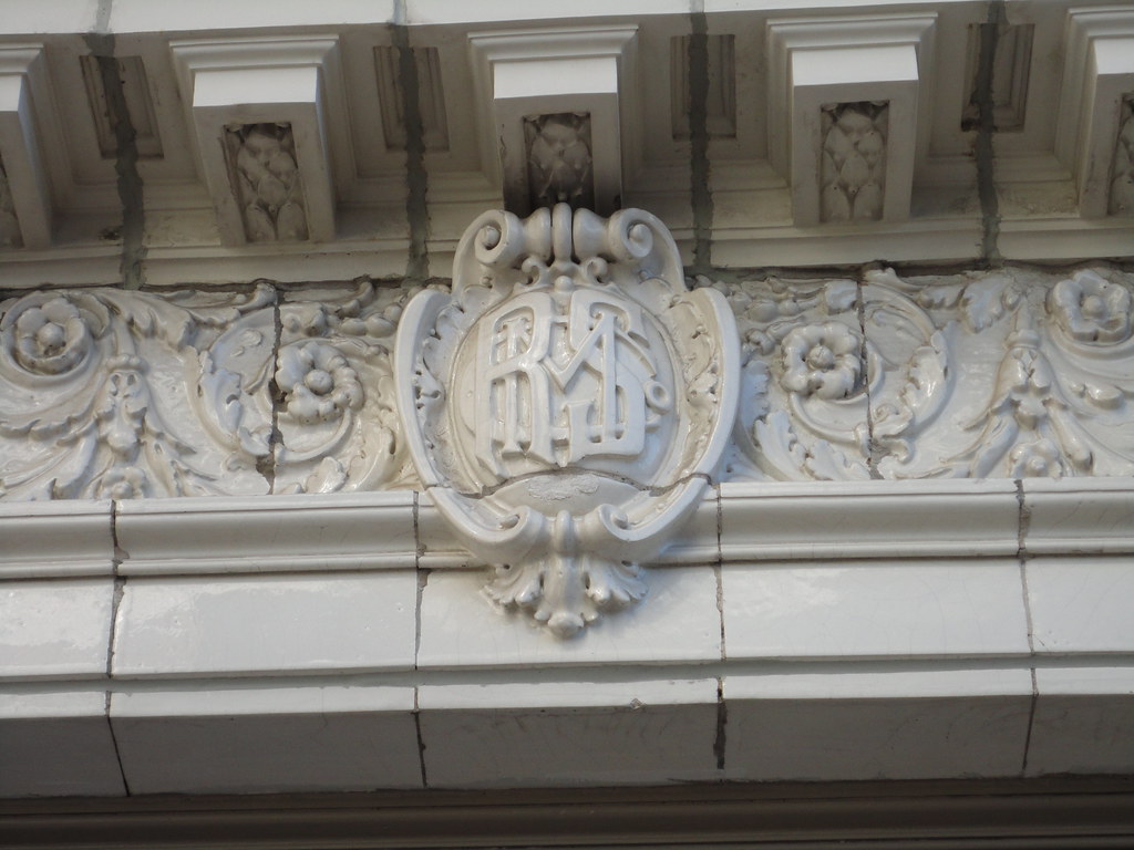 The Monogram @ 1706 | The Monogram Building - RMS Co? Appare… | Flickr