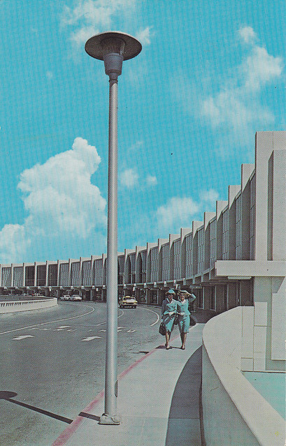 SFO South Terminal 1964 - Welton Becket & Associates