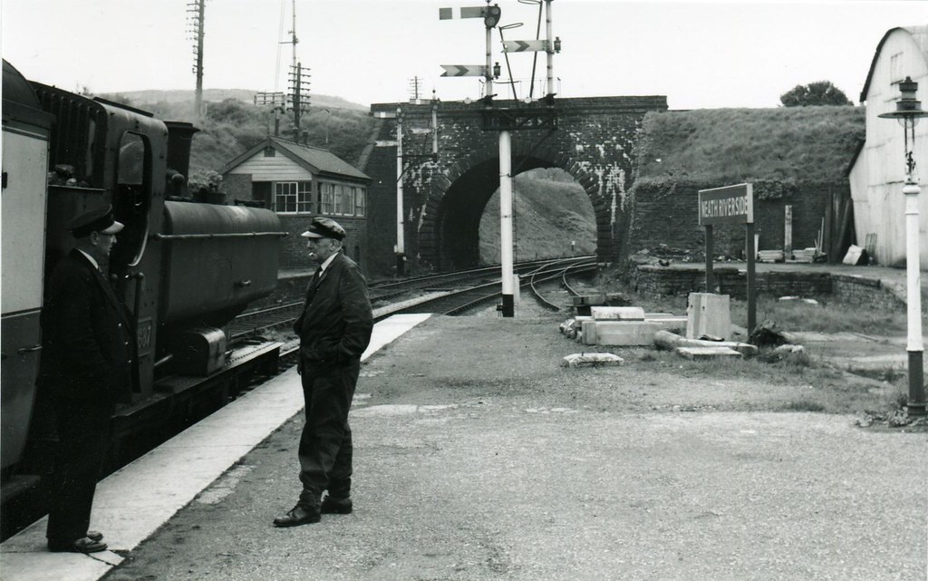 Neath Riverside Neath Riverside Station | 51.665630, -3.809727 | bloodymonday | Flickr