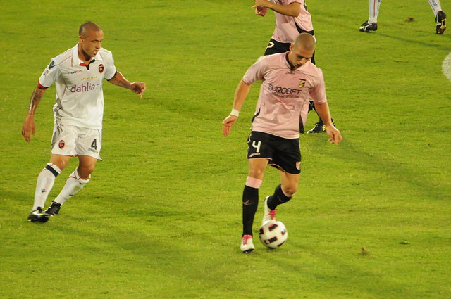 Calcio, Palermo-Cagliari 0-0