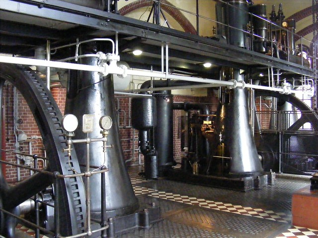 Berlin Friedrichshagen - Wasserwerk.  Triple steam engine