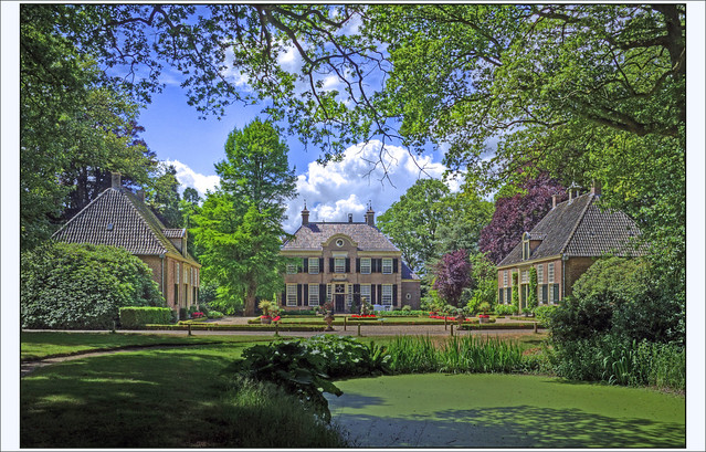 Huize Den Aalshorst / Den Aalshorst Estate