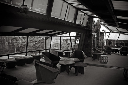 Taliesin West Living Room in Black and White by Juli Kearns (Idyllopus)