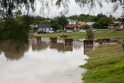 creek river flooding laredo riogrande zacatecreek