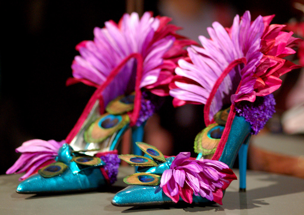 Philly shoes | These rather colorful shoes were displayed at… | Flickr