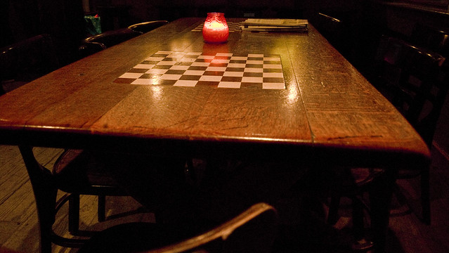 13.04.2010 chess table