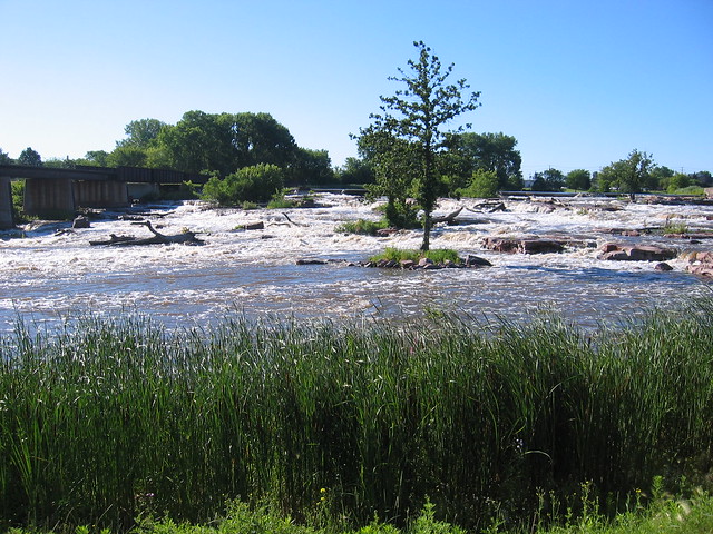 above the falls of the Sioux River