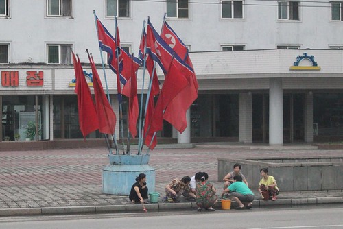 Women Clean the Streets of Pyongyang North Korea | Street cl… | Flickr