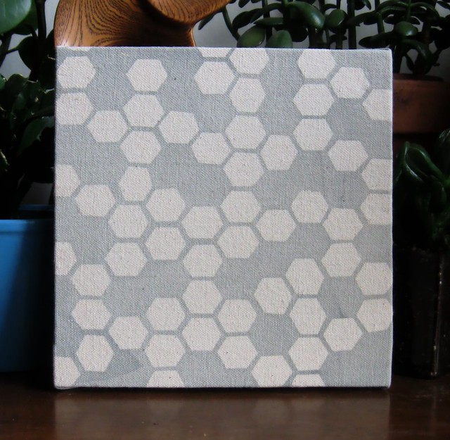 Honeycomb in Gray