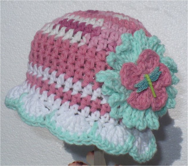 Crocheted Ruffled Hat | Crochet beanies at www.theedgeof17.c… | Flickr