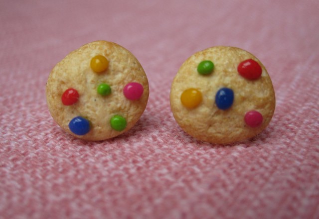 cookie & smarties earrings