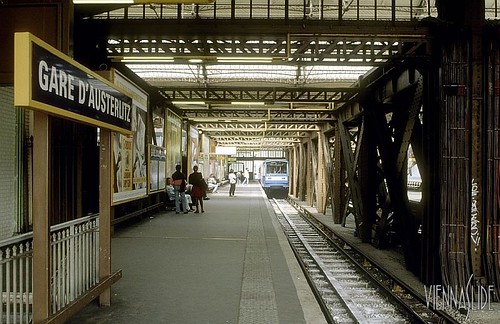 1980 Metro_05-75_Gare_d_Austerlitz_1980_01