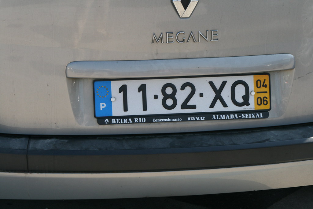 Targas placas de carros en Pisa, Italia - 017 - emiaj | Flickr