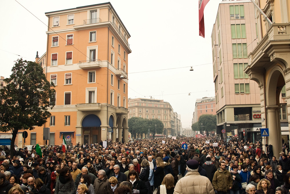 Piazza dei Martiri - Bologna | In occasione della manifestaz… | Flickr