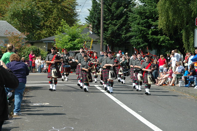 Pipers march on July 3, 2010