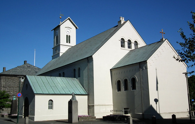Dómkirkjan í Reykjavík, The Lutheran Cathedral of Reykjavik