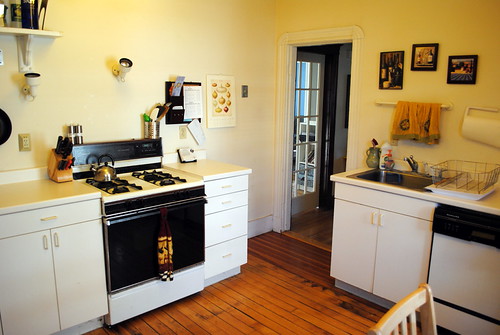 Kitchen | by goldstarrd