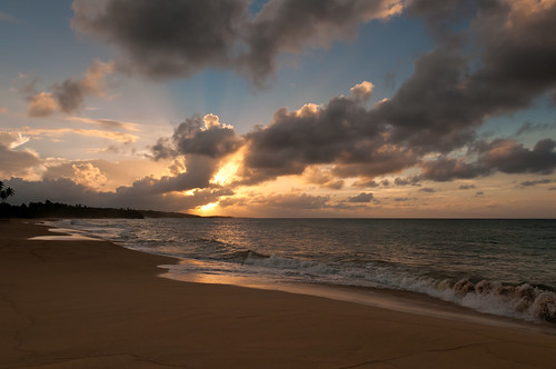ocean sea sky beach clouds sand puertorico atlantic pr manati 2010 lostubos prcrash